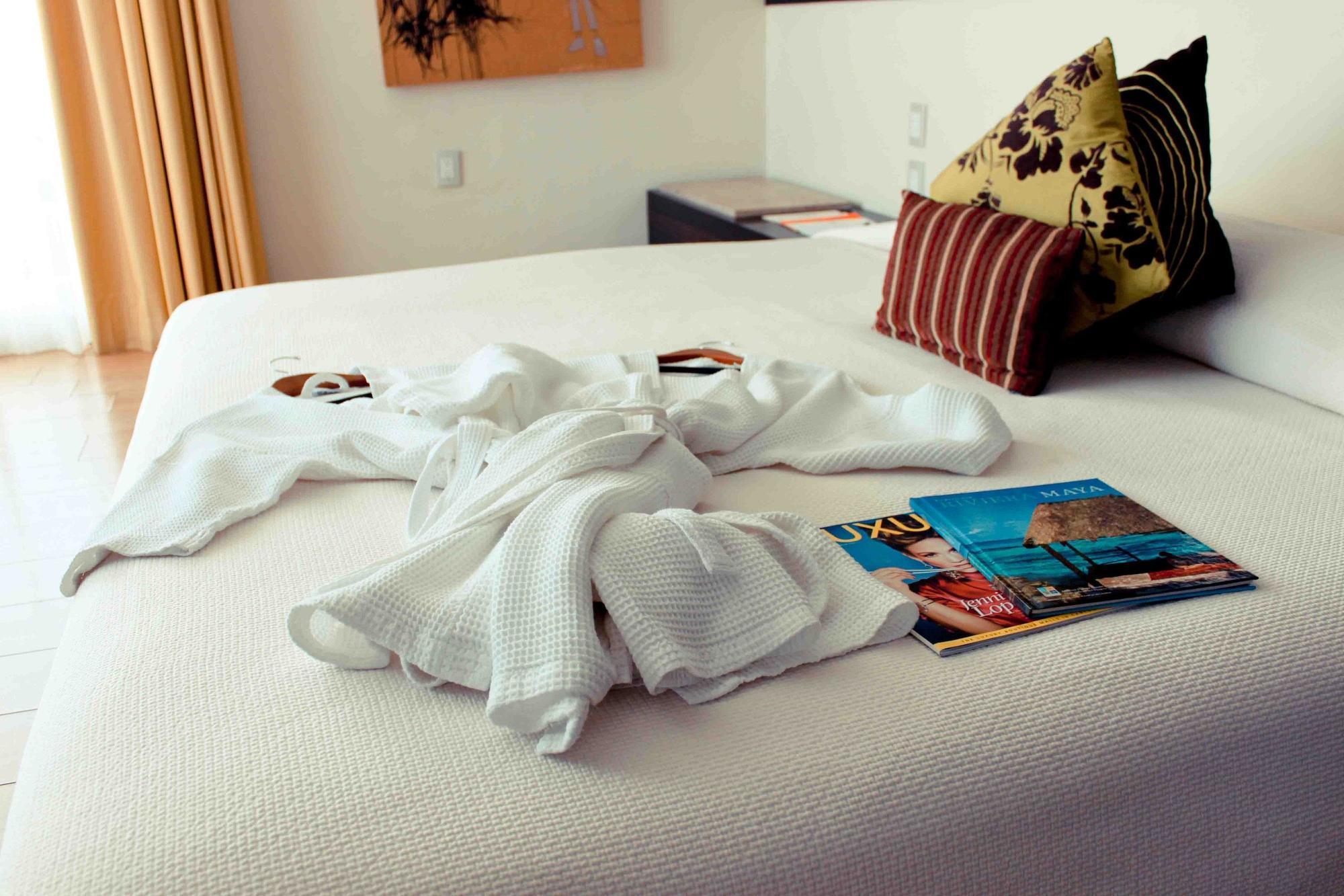 El Punto Boutique Hotel & Beach Club (Adults Only) Плая дел Кармен Екстериор снимка
