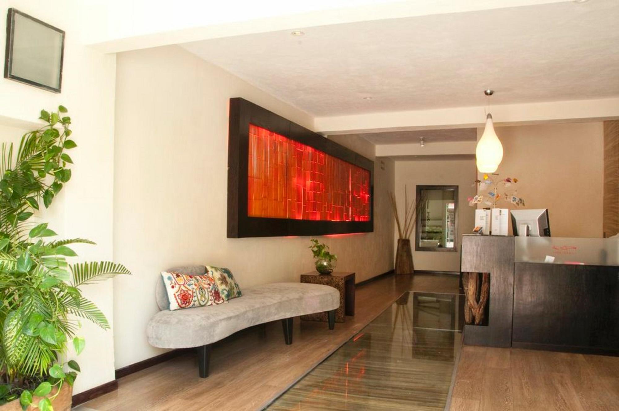 El Punto Boutique Hotel & Beach Club (Adults Only) Плая дел Кармен Екстериор снимка