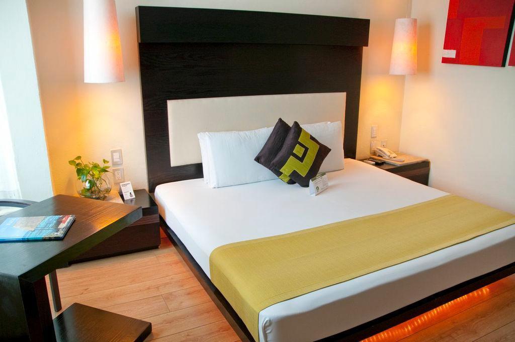 El Punto Boutique Hotel & Beach Club (Adults Only) Плая дел Кармен Екстериор снимка