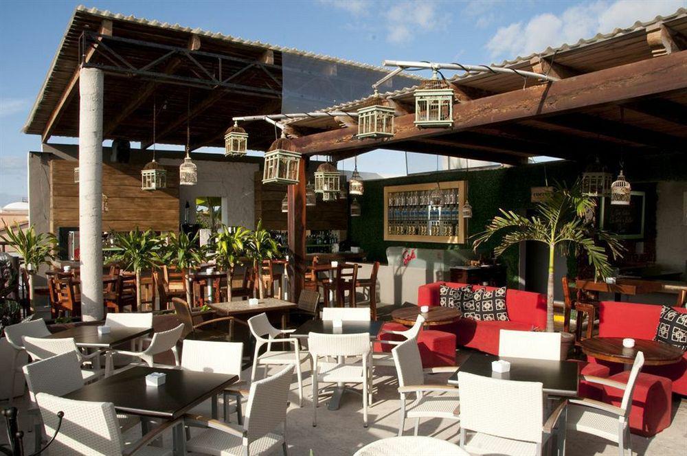 El Punto Boutique Hotel & Beach Club (Adults Only) Плая дел Кармен Екстериор снимка